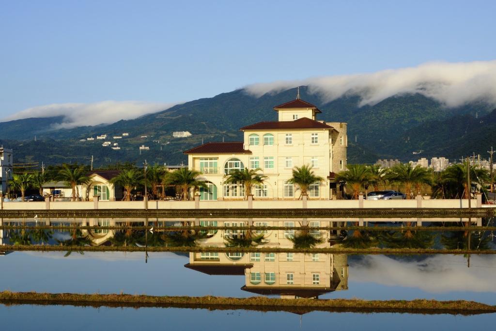 芳缇娜渡假城堡 礁溪 外观 照片